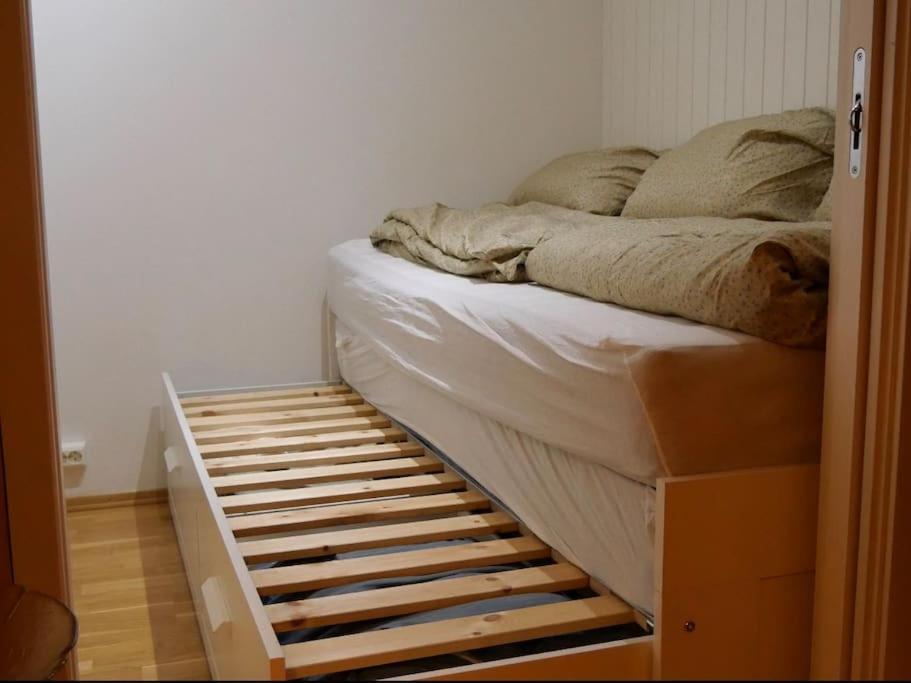 Modern And Central Apartment - Solsiden Trondheim - Up To 6 People Eksteriør billede