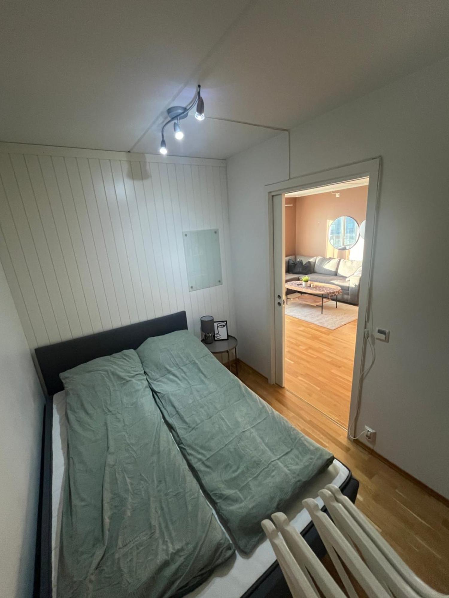 Modern And Central Apartment - Solsiden Trondheim - Up To 6 People Eksteriør billede
